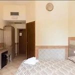 Alex 3*