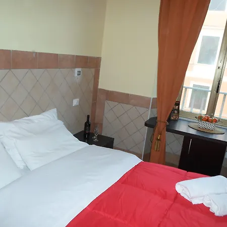 Alex 3* Roma