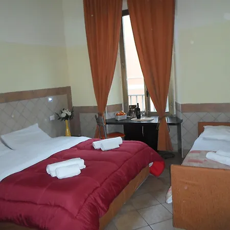 بيت ضيافة Alex روما